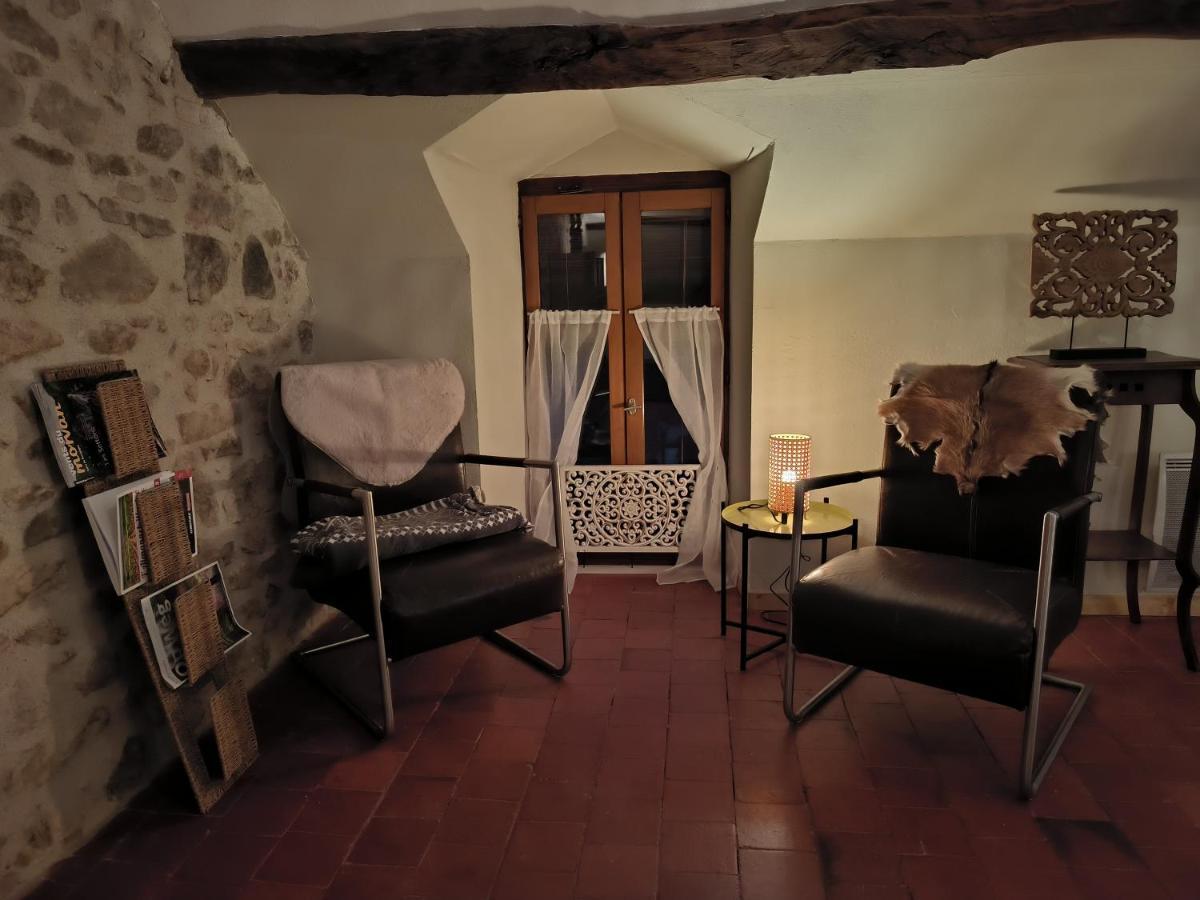 Chambres D'Hotes Montjouan Larochemillay Exterior photo